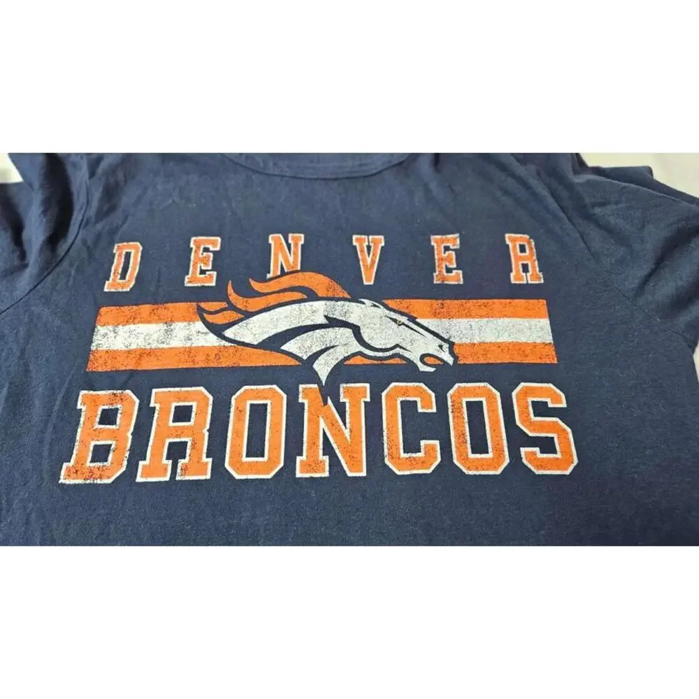 NFL Team Apparel Denver Broncos Men's T-Shirt Navy‎ Blue/Orange - Size M